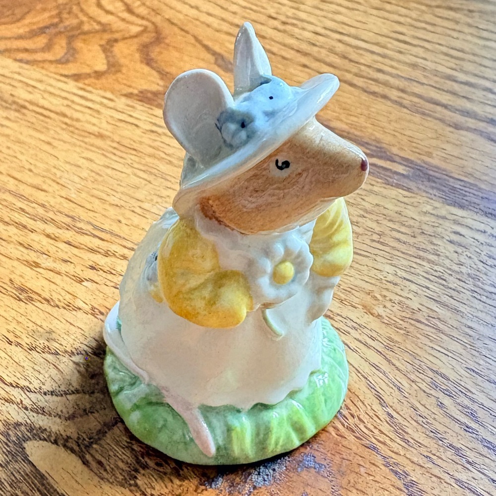 VTG 1982 Royal Doulton Primrose Woodmouse Figurine Beatrix Potter nursery - Picture 2 of 8